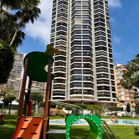 Charming With Outdoor Pool Apartment